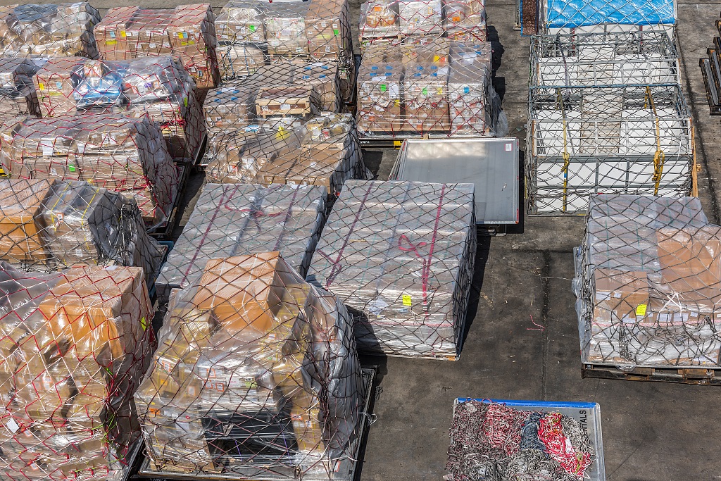 <b>深圳邮寄东西到台湾的运费是多少？</b>